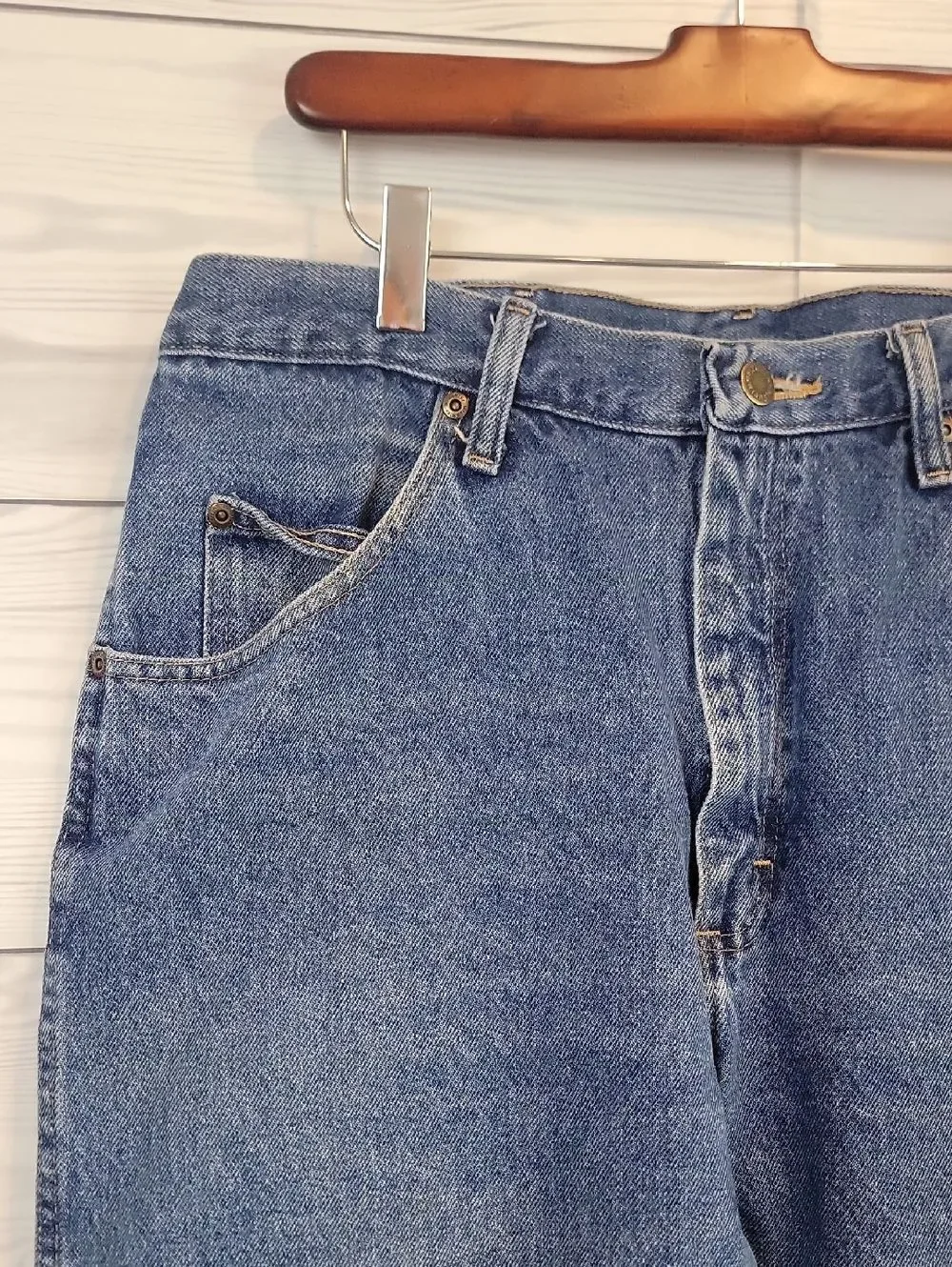 Wrangler Blue Denim Jeans Straight Leg Cotton Mens Size 34 X 36